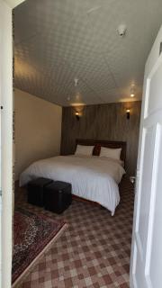 The cozy corner inn - Gulmit - 8