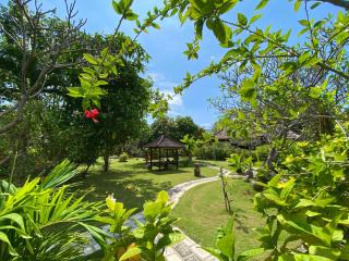Sunia Loka Bungalows & Dive Center - Pemuteran - 1