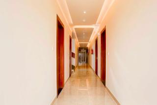 Collection O Taj Nagri Phase 2 - 5