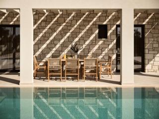 Olithera Villa, Private Pool & 1acre Green Land, By ThinkVilla - Città di Zante - 5