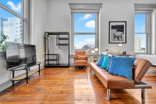 10-Unit Cozy Loft w Free Parking Med District - Louisville - 9