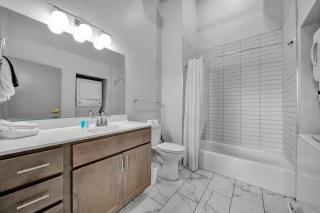 10-Unit Cozy Loft w Free Parking Med District - Louisville - 5
