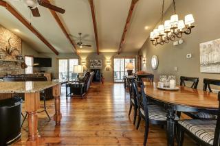 Better Together -Play ping pong relax by the wood fireplace - Jasper - 1