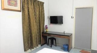 OYO 90645 Pelangi Baru Hotel - 1