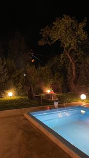 Zeytinli villa ısıtmalı havuzlu - 4