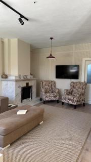 Zeytinli villa ısıtmalı havuzlu - 3