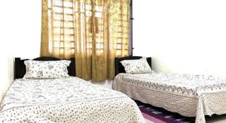 OYO Home 90492 Sena Homestay - Pokok Sena - 1