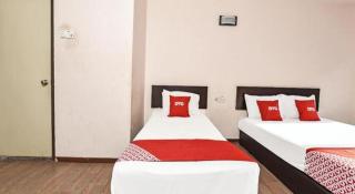 OYO 90643 Gks Hotel - 5