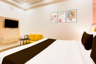 Townhouse Oak SkyJumper Trampoline Park - Zirakpur - 4