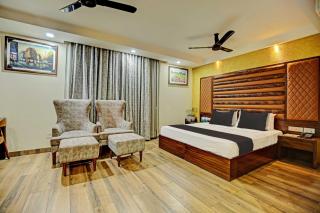 Townhoue Oak Eastern View Railway Junction - Zirakpur - 9