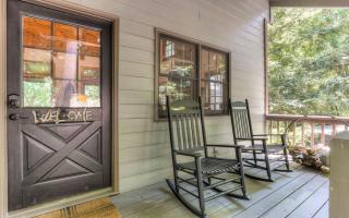 Hidden Haven - Steamy Hot Tub Wifi Pet-friendly - Jasper - 1
