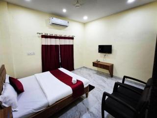 Hotel skyline suites - Nagpur - 3