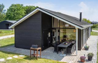 3 Bedroom Nice Home In Grenaa - Brøndstrup - 0