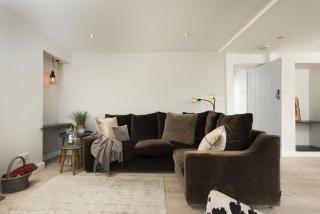 Berlewen, Mousehole - Mousehole - 1