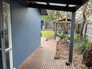 The Lazy Gums at Phillip Island - Cowes - 1