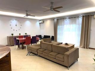 Lovely and spacious 3 Bedroom apartment - Flic en Flac - 9