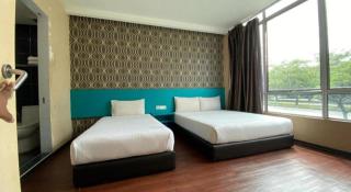 OYO 89752 7 DAYS EXPRESS HOTEL - Batu Pahat - 5