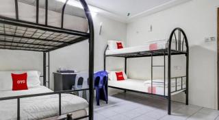 OYO 90376 Centre Point Hotel - Limbang - 3