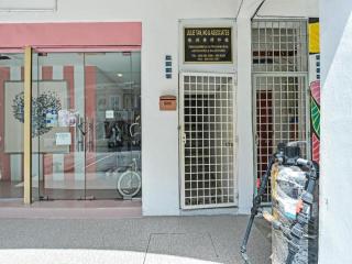 SPOT ON 90795 HungryBedz Youth Hostel - Malacca - 1