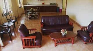 Yoho Hotel Red Rose - Negombo - 6