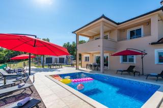 Villa Mia in Labin, a two apartment villa with pool close to the sea - Krapan - 0