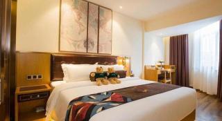 James Joyce Coffetel· Hefei Anhui Agricultural University - 2