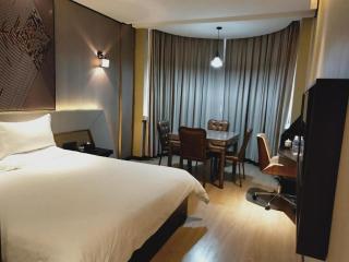IU Hotel Xinyu Fenyi Mall - Xinyu - 1