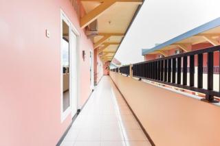 OYO 3387 Nakula Homestay Syariah - Tuban - 7