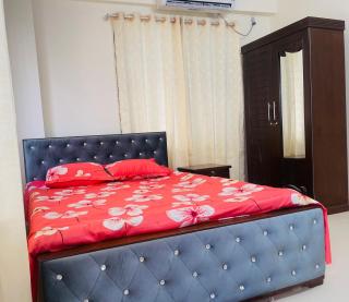 Luxury 3 BR AC WiFi APT in Uttara - 1
