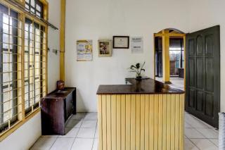 SPOT ON 92446 Penginapan Aina Syariah - Rantaupanjang - 8
