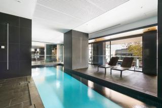 Unbeatable Location Sleek 1BR Melbourne Central - 6