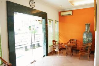 OYO 236 Penginapan Rumah Hijau - 6