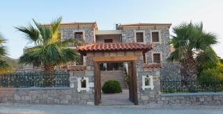 Molivos Hills Apartments - 4