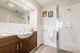 2BR Gem with Balcony in Brindisi by Corporate Keys - Melbourne - 2