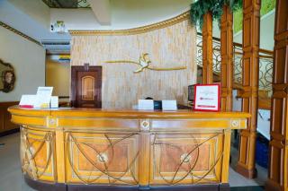 Hotel Vanna Angeles City Pampanga by RedDoorz - Ángeles - 8