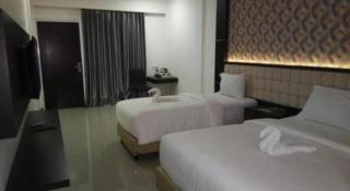 Sindoro Hotel Cilacap By Conary - 2