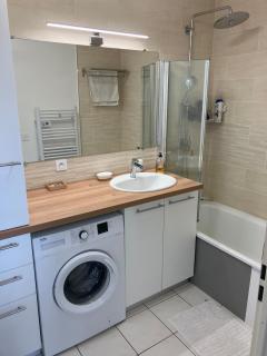 Charmant appartement et piscine dans résidence - 1