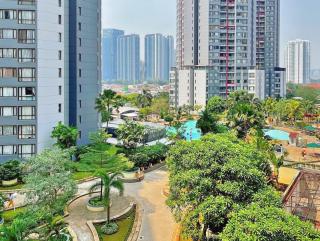 Stylish 3BR Rasuna Apt with Pool, Gym,Wi-Fi, Netflix - Jakarta - 4