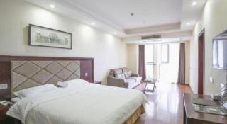 GreenTree Inn Sichuan Chengdu Airport Road Express Hotel - Chengdu - 1