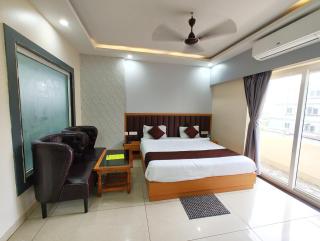 HOTEL SHREE GAJANANA PURI Near Jagananath Temple & Puri Beach #Fully Air Conditioning #Restaurant #Free Wi-Fi #Parking #Room Service #Best Hotel In Puri - Puri - 2