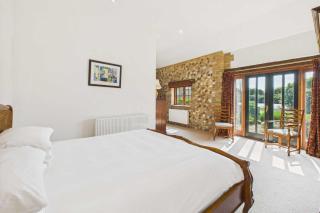 Host & Stay - The Old Foundry - - 7