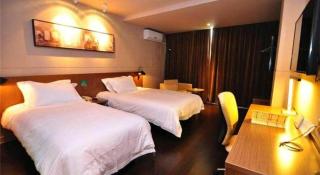 Jinjiang Inn Select Foshan Nanhai Guicheng Metro Station - Foshan - 1