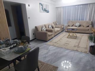 elegantly and beautifully furnished two bedroom apartment with well equipped gym swimming pool children playing ground and amazing scenic views - Nairobi - 4