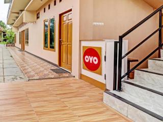 OYO 90945 Arizon Kost - Jambi - 7