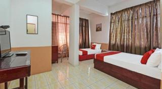 Super OYO Capital O 90659 Raintown Timbers Hotel - Taiping - 2