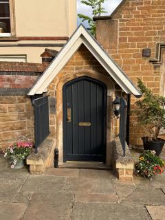 Tower Cottage - Nottingham - 3