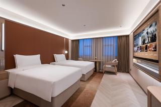 Crystal Orange Hotel Qingdao May Fourth Square Seaview Branch - Qingdao - 4