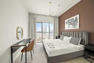 Silkhaus Burj Khalifa view large 2BDR in great location - 8