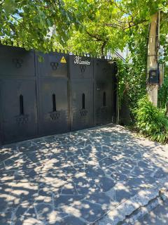 Guest house O'live - Rustawi - 0