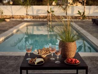 Cozy Aura Residence, by TK Property Management - Kalpaki - 8